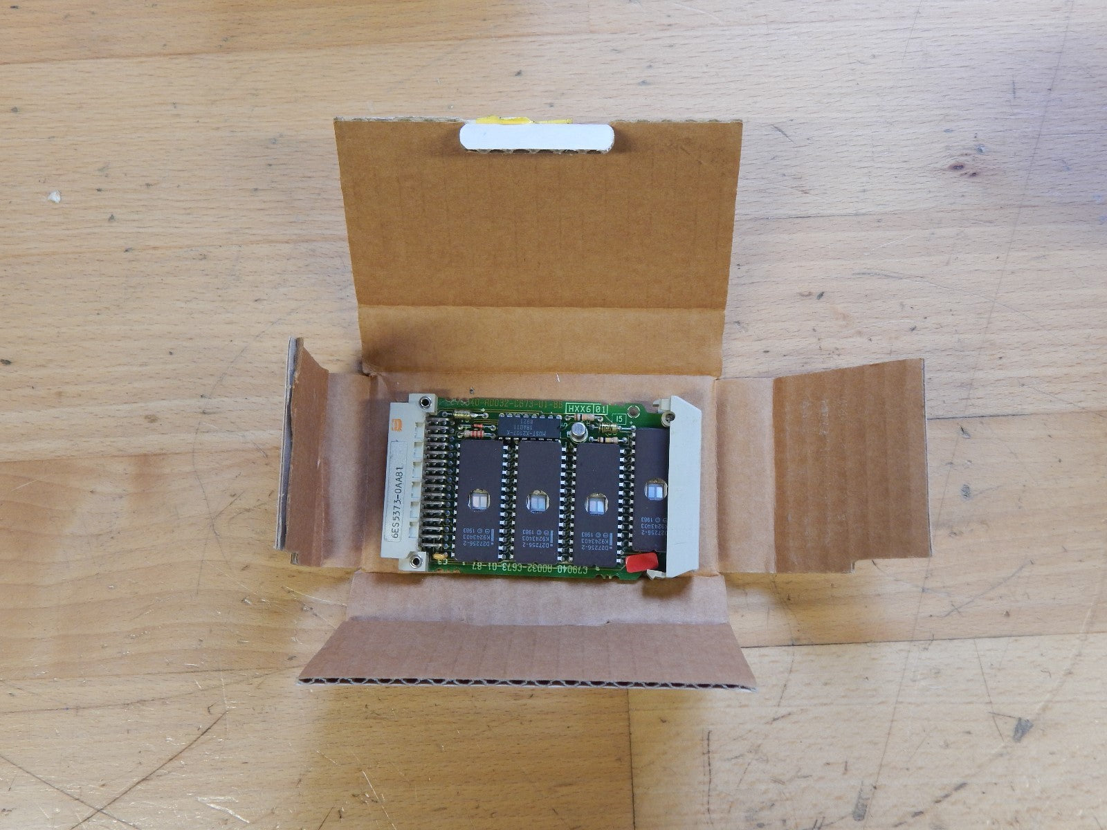 Siemens 6ES5 373-0AA81// 6ES5373-0AA81 