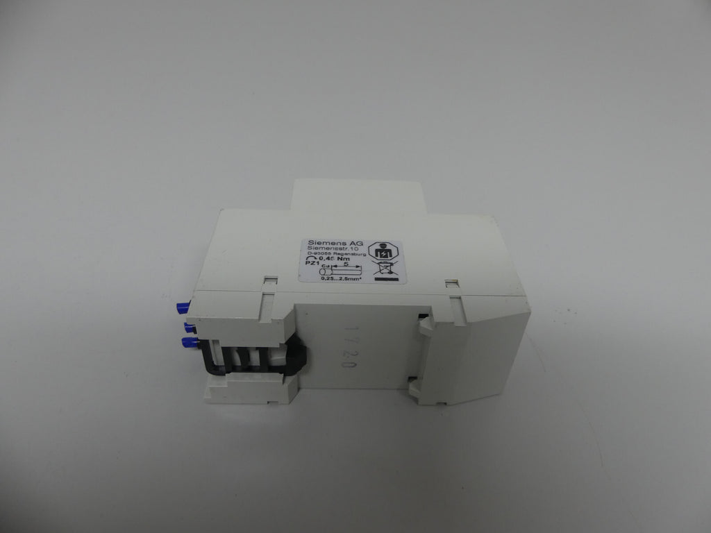 Siemens Zeitzähler 7KT5 821