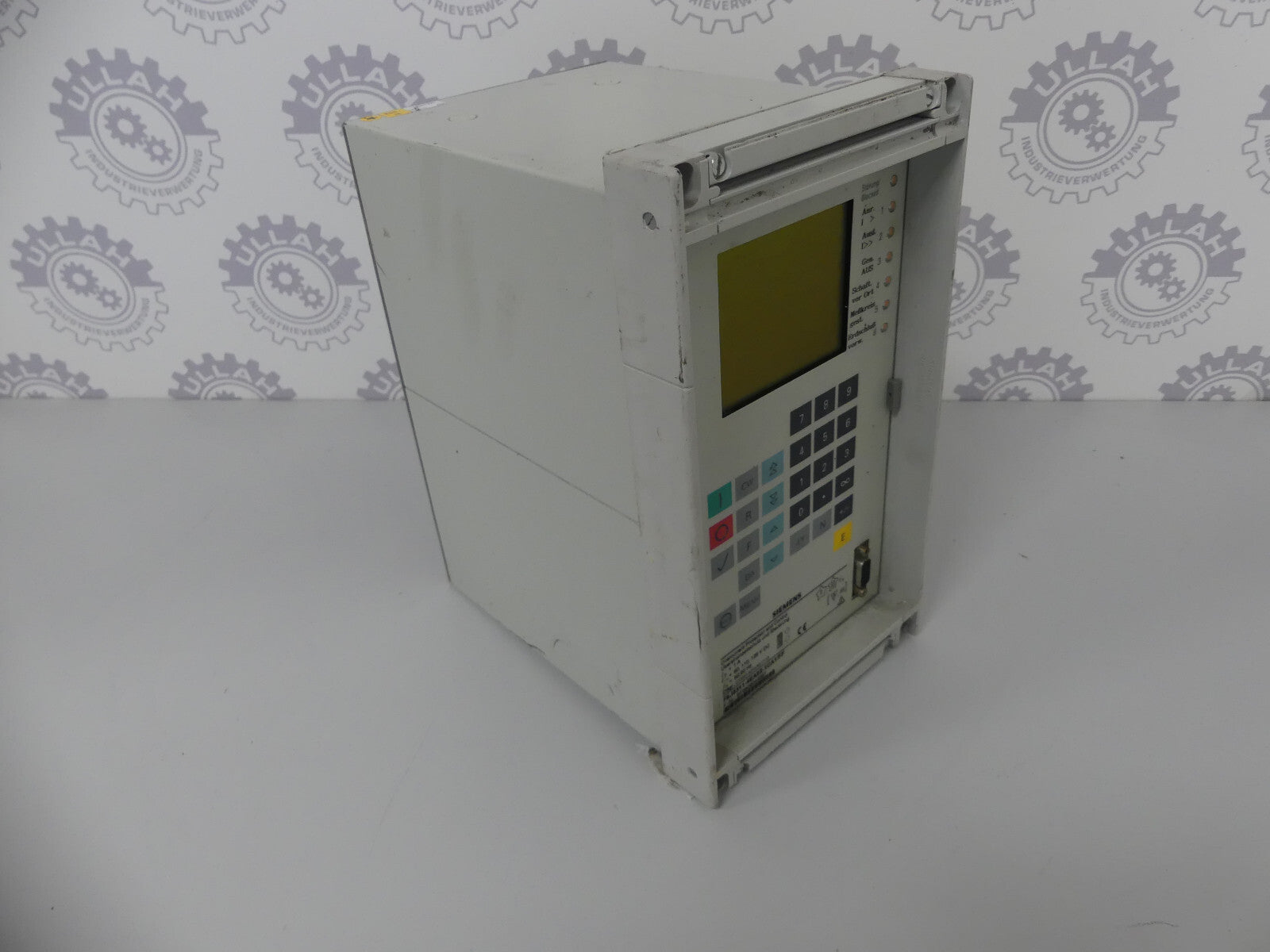 Siemens 7SJ5311-4EA02-1CA1/FF Überstromseitschutz