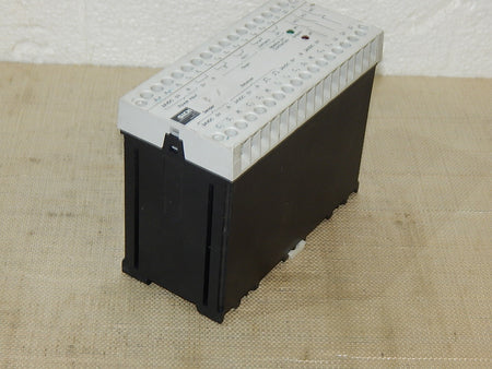  Sick Sicherheitsschaltgerät LCUX1-400 1013410 used