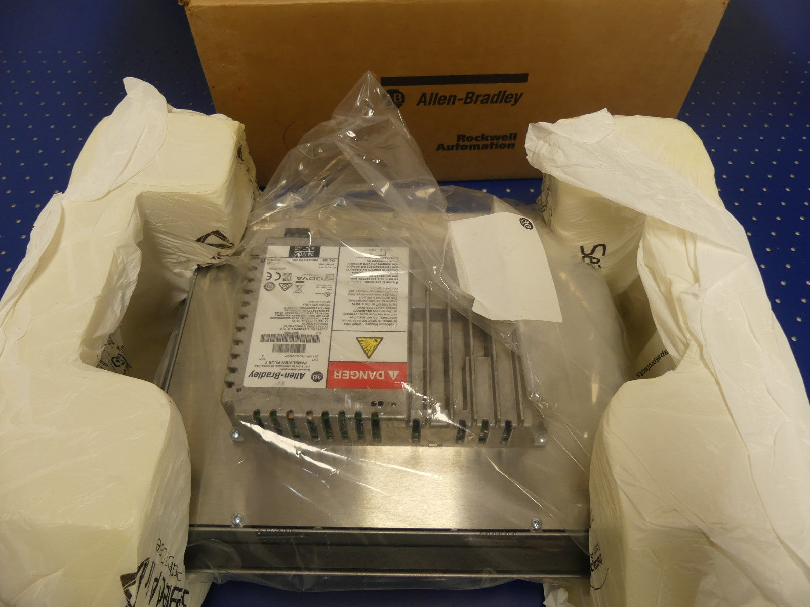 Allen-Brdaley 2711P-T10C22D9P