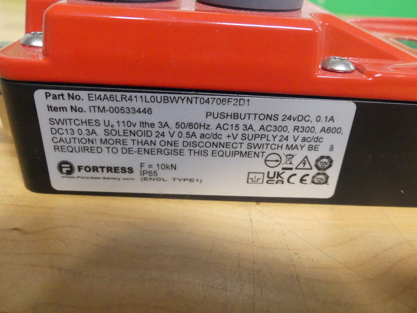 FORTRESS  EI4A6LR411L0UBWYNT04706F2D1  item no.ITM-00533446 s.Bilder