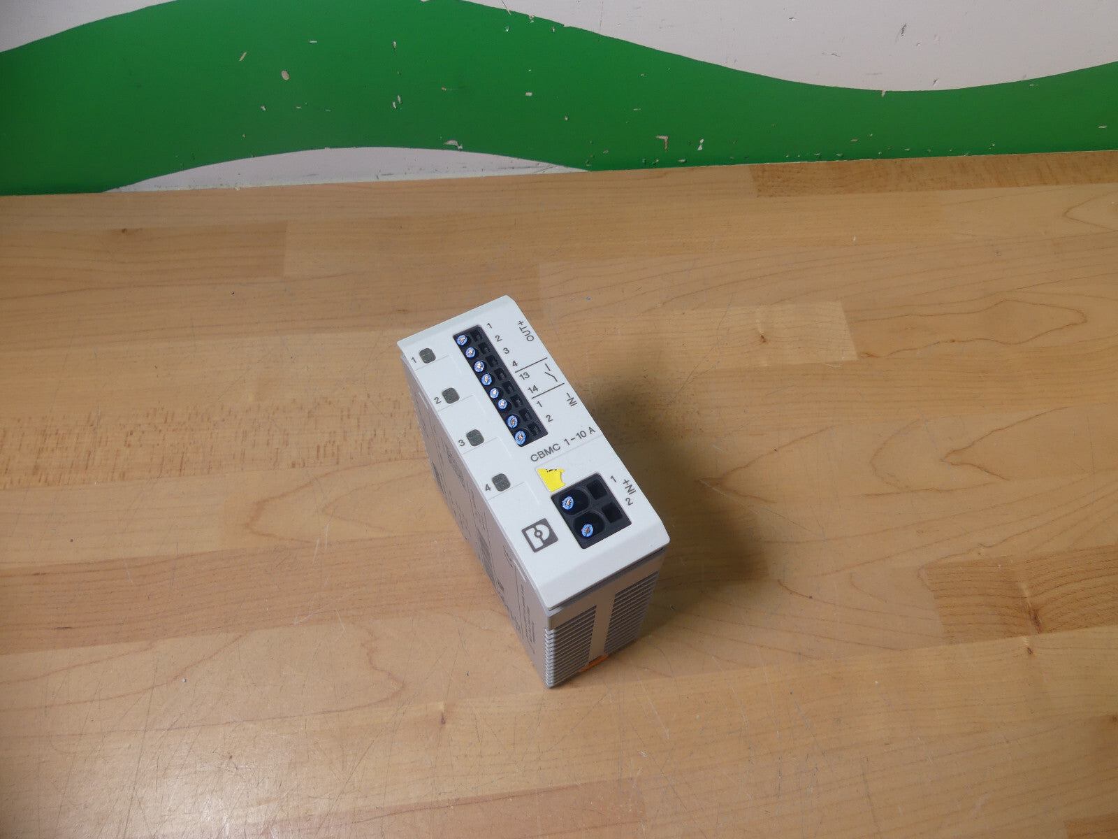 PHOENIX CONTACT CBMC E4 24DC/1-10A NO  2906032