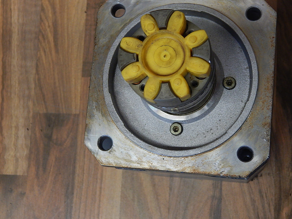 SIEMENS 3~Servomotor  1FT6082-1AF71-1EG1 Used
