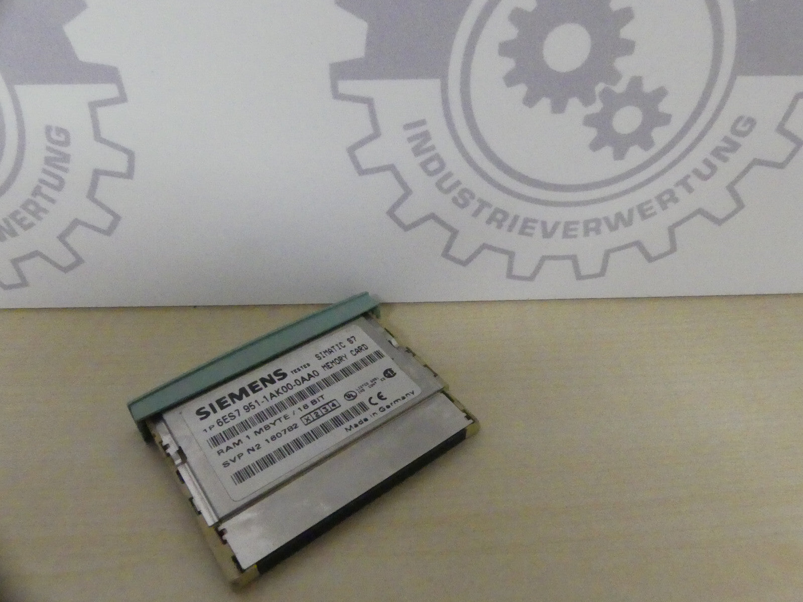 SIEMENS 6ES7 951-1AK00-0AA0