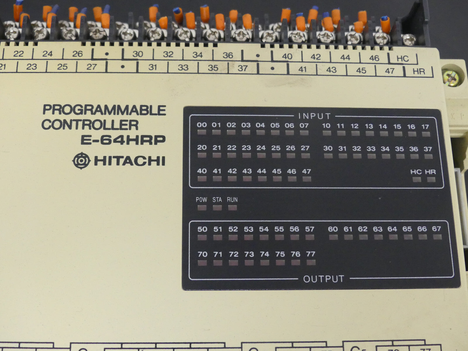 HITACHI  E-64HRP  leicht beschädigt s-Bilder