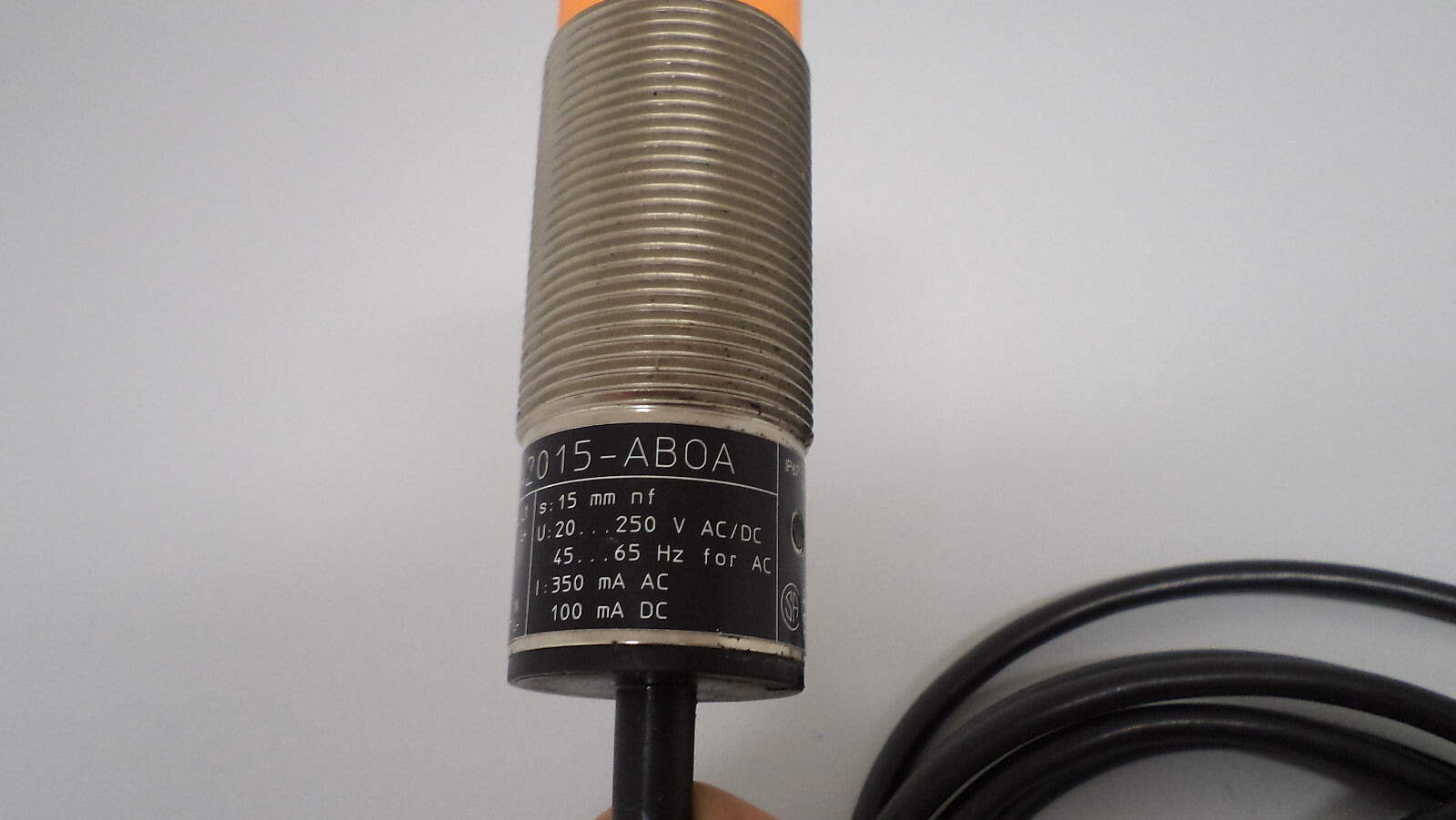 ifm efector induktiver Nährungsschalter II0012 IIA2015-AB0A