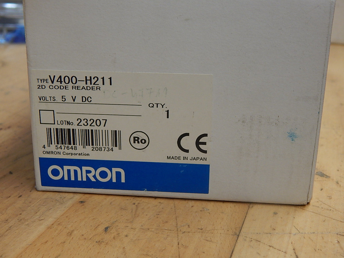 OMRON 2D Code Reader   V400-H211 New