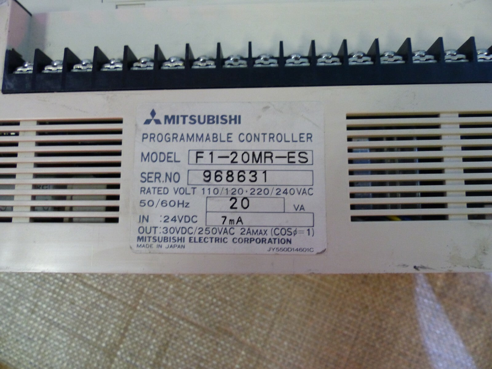 Mitsubishi Melsec F1-20MR-ES Programmierbarer Controller