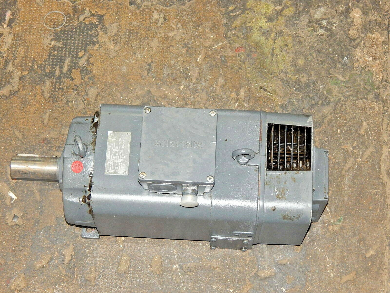  Siemens  3~Motor  1PH6101-4NF40-Z  used