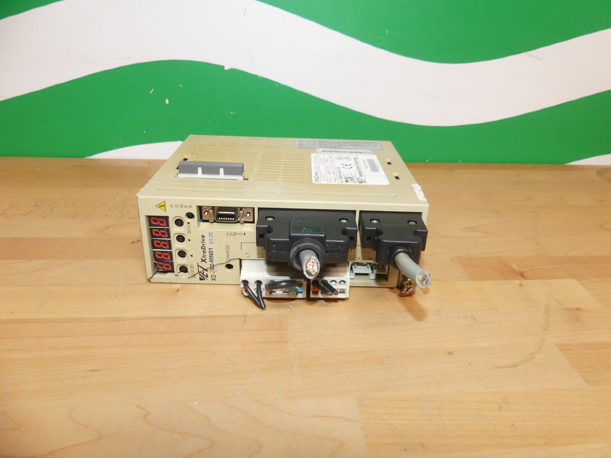 Yaskawa XtraDrive XD-02-MN01 Leicht Beschädigt s.Bilder