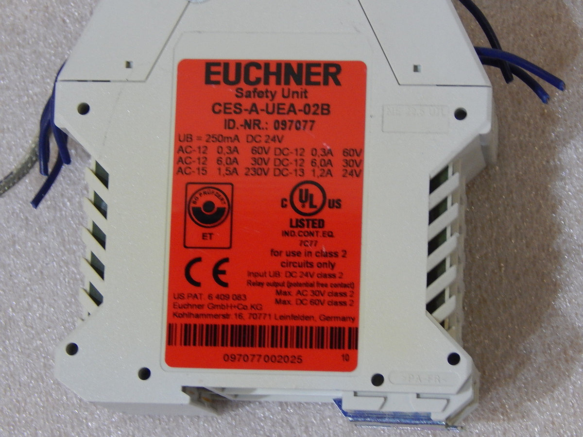 Euchner CES-A-UEA-02B// CES A UEA 02B 097077  SafetyUnit  Used