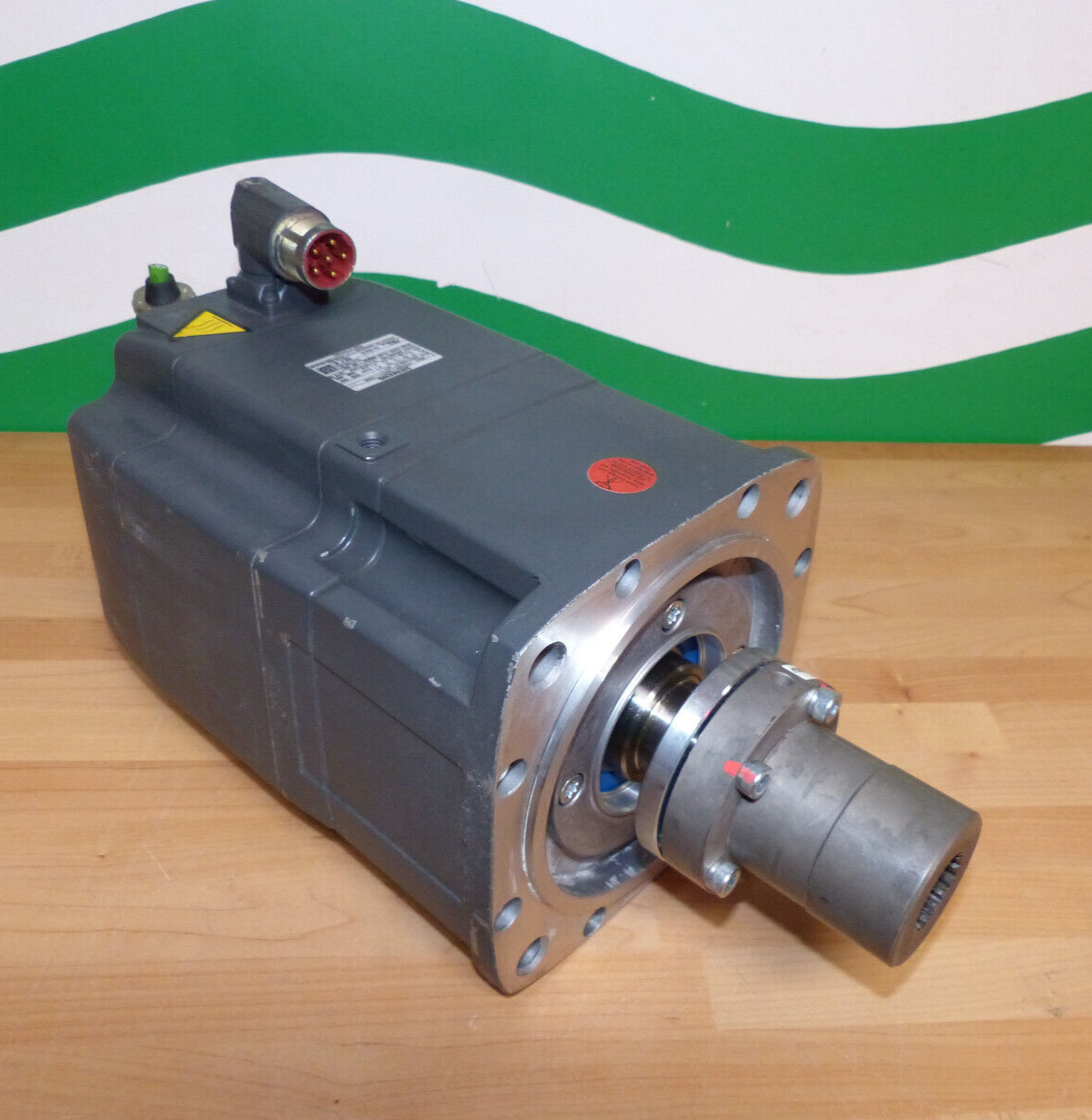 siemens 1fk7083-2ac71-1ch0  1fk70832ac711ch0 used