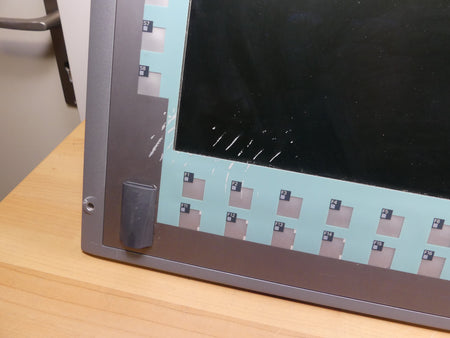 SIEMENS SIMATIC 6AV7803-0BC20-1AA0 6AV7 803-0BC20-1AA0 Panel PC 677 15"