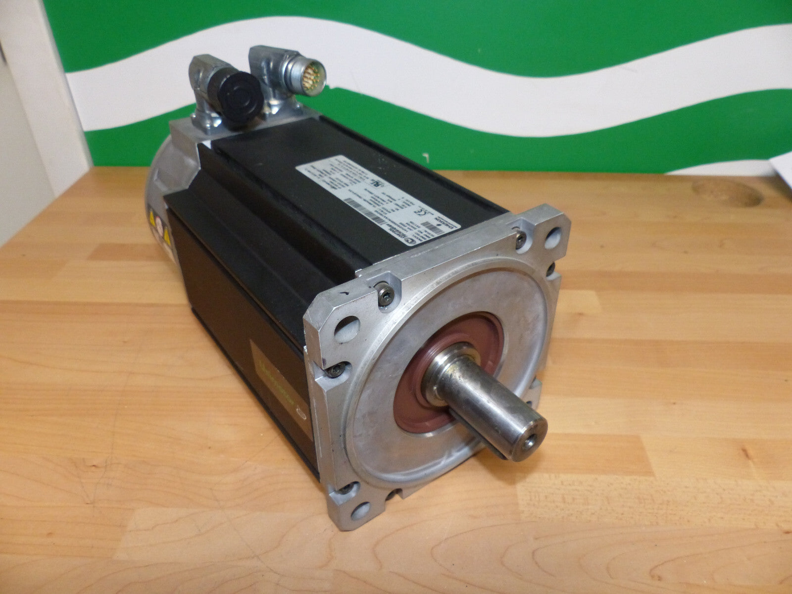 control techiques 142u2b200bacaa165240 used