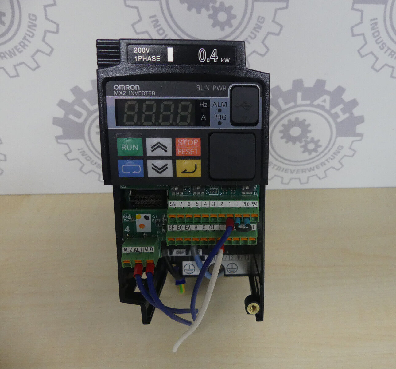 OMRON 3G3MX2-AB004-E, ohne Deckel