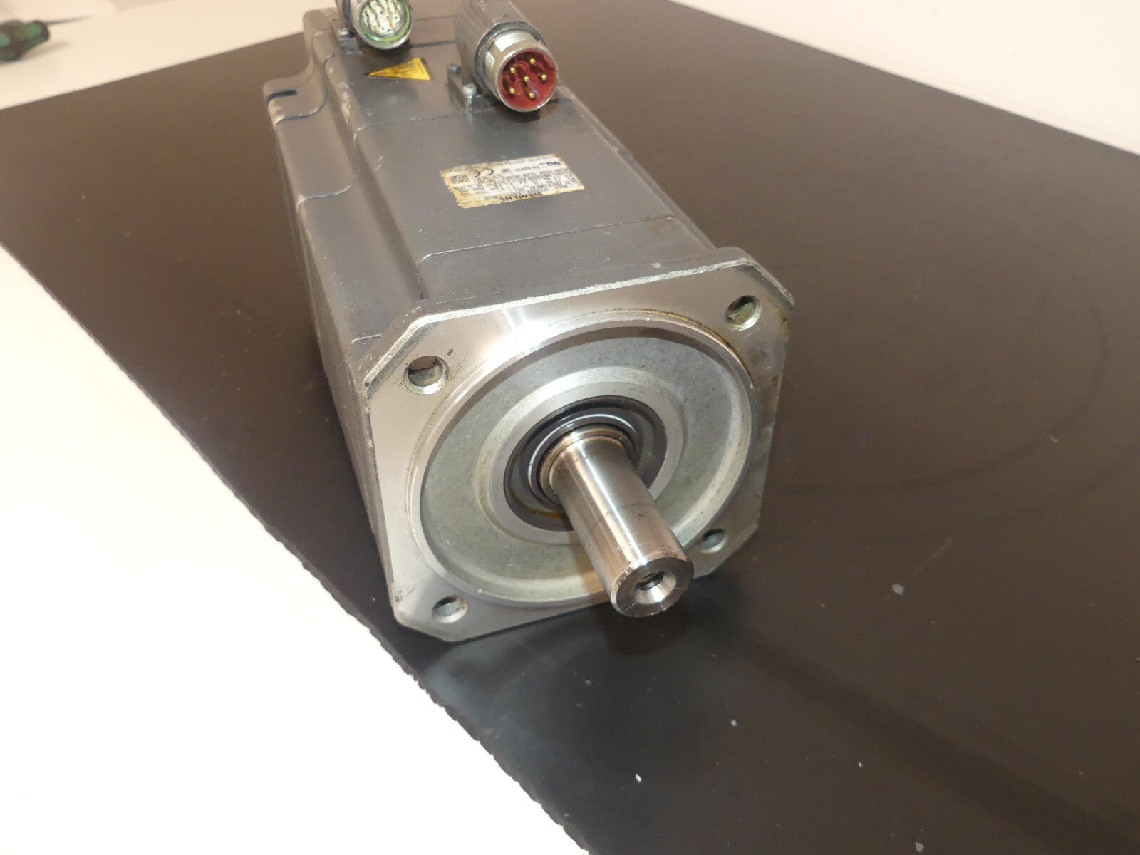 SIEMENS 1FK7063-5AF71-3EH5 used s.Bilder