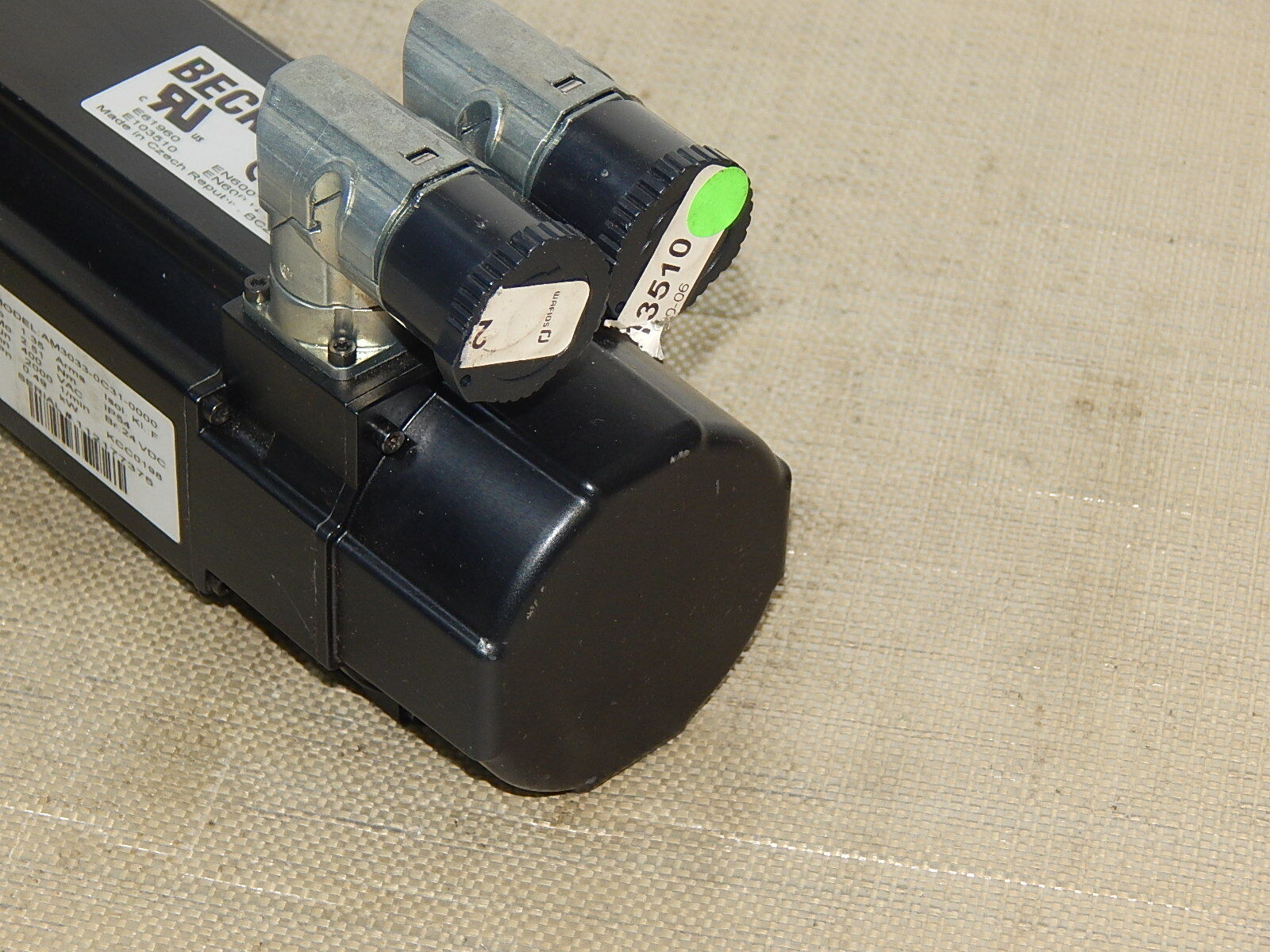 BECKHOFF  SERVOMOTOR AM3033-0C31-0000 1.35A 2.51NM 400VAC 2000/MIN  