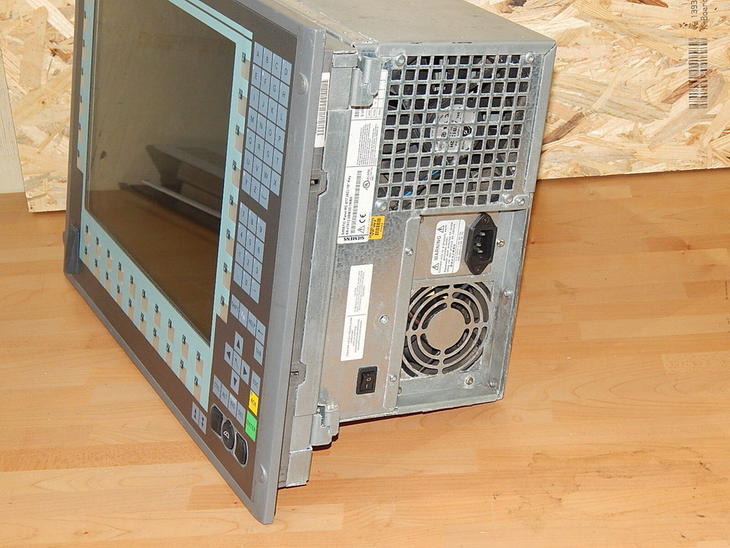  Siemens 6AV7813-0BB30-1AB0 SIMATIC PANEL PC 877 15" Key Als Erstzteil