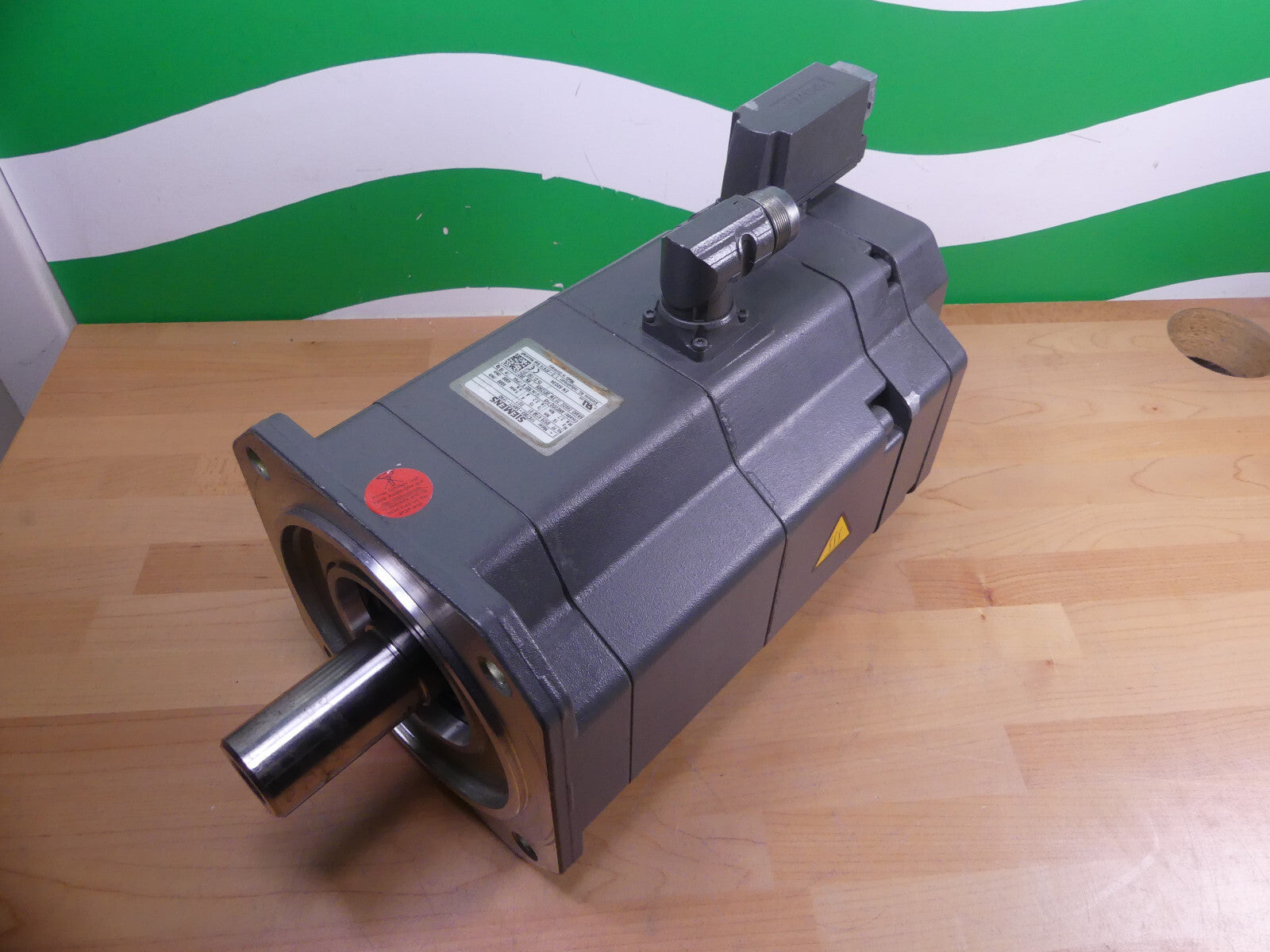 SIEMENS 1FK7083-5AH71-1FH3