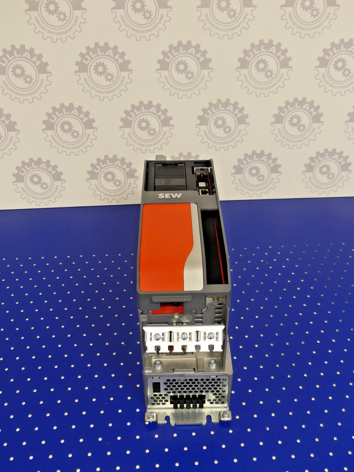 SEW MDX91A-0095-5E3-4-T02/CES11A/CFN21A