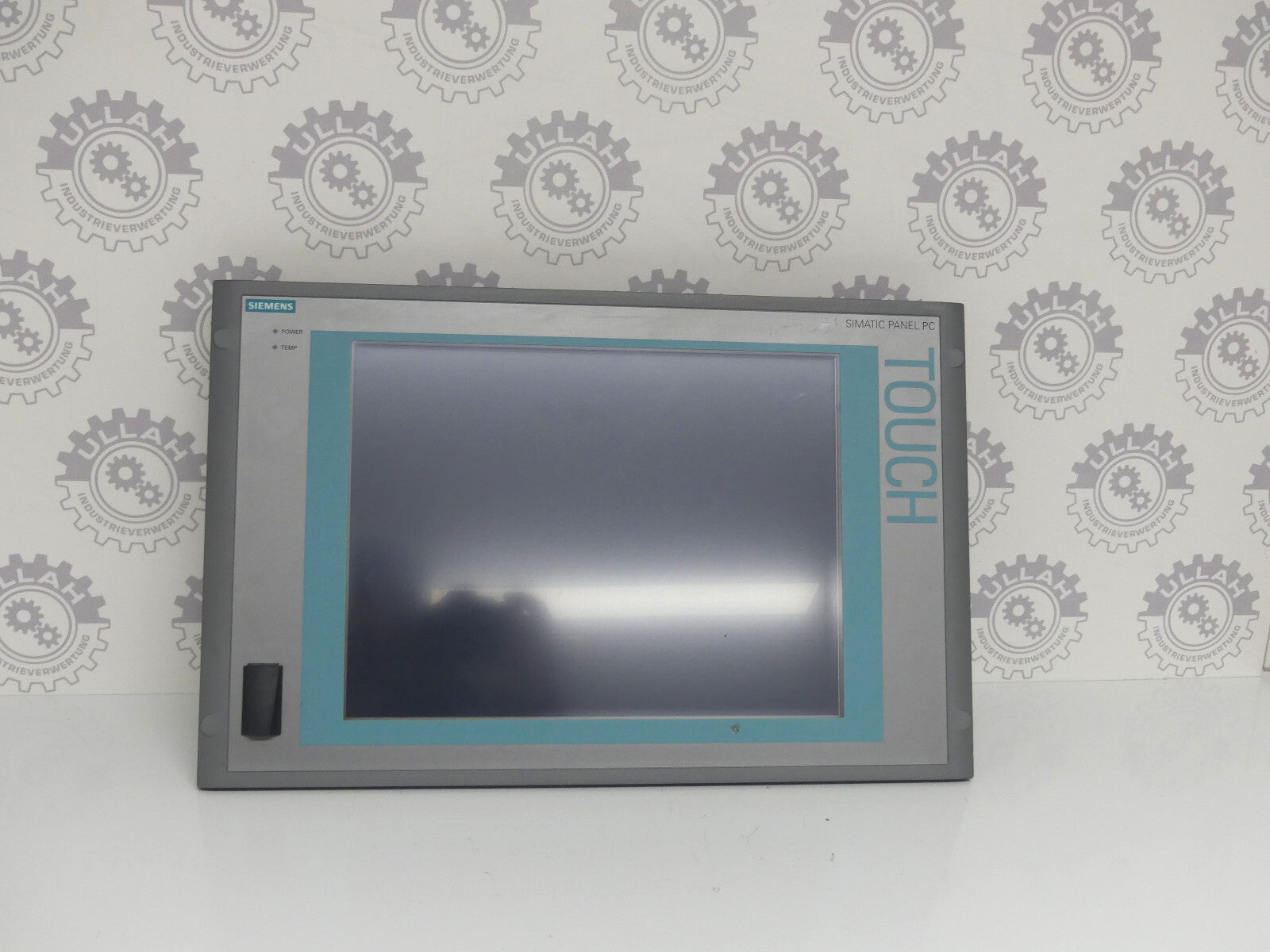 Siemens Simatic 15T 677B/C Panel PC Touch A5E02713377  ES:A02