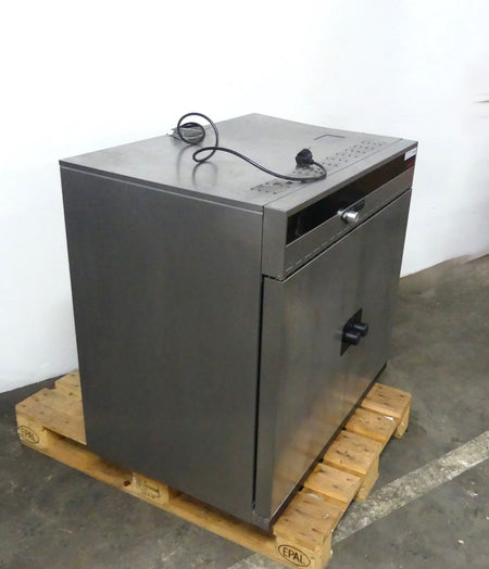 Memmert typ: UFP 600