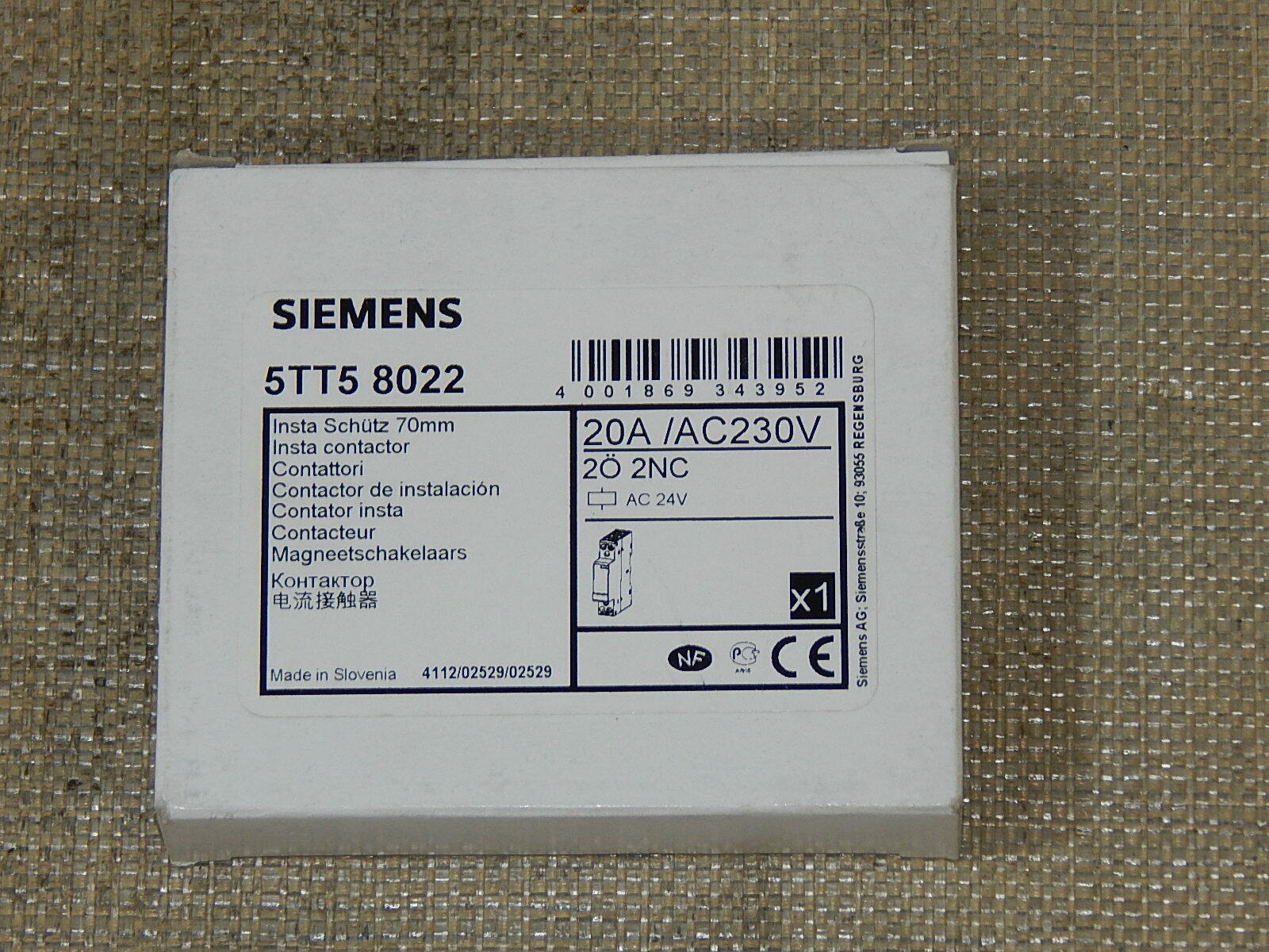  Siemens Installationsschütz 5TT5802   Reiheneinbau 5TT5 8022 New