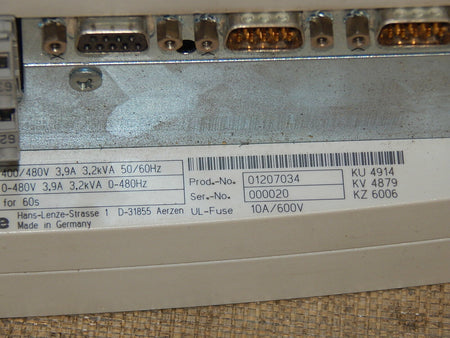 Lenze Frequenzumrichter Servoregler Positionierregler  EVS9323-CKV003 GEB
