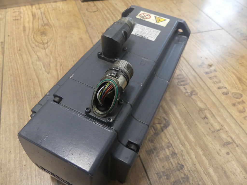Siemens 1FK7063-5AH71-3EH5 Stecker beschädigt S.Bilder