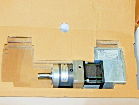  Schneider Electric ILS1B571S1203 Stepper Motor IFS61/2DP0ISDS +Neugart  PLE 60