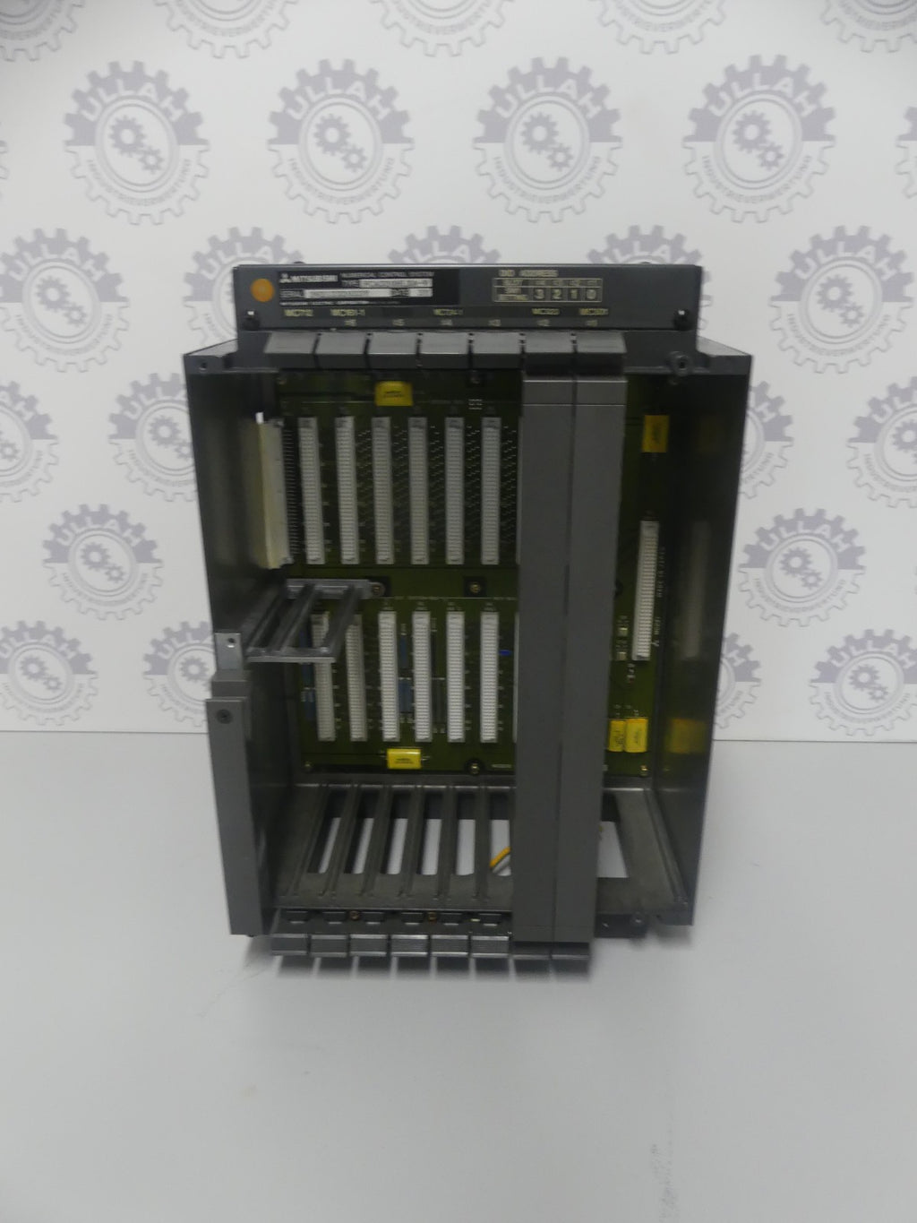 Mitsubishi FCA320HLXA-V