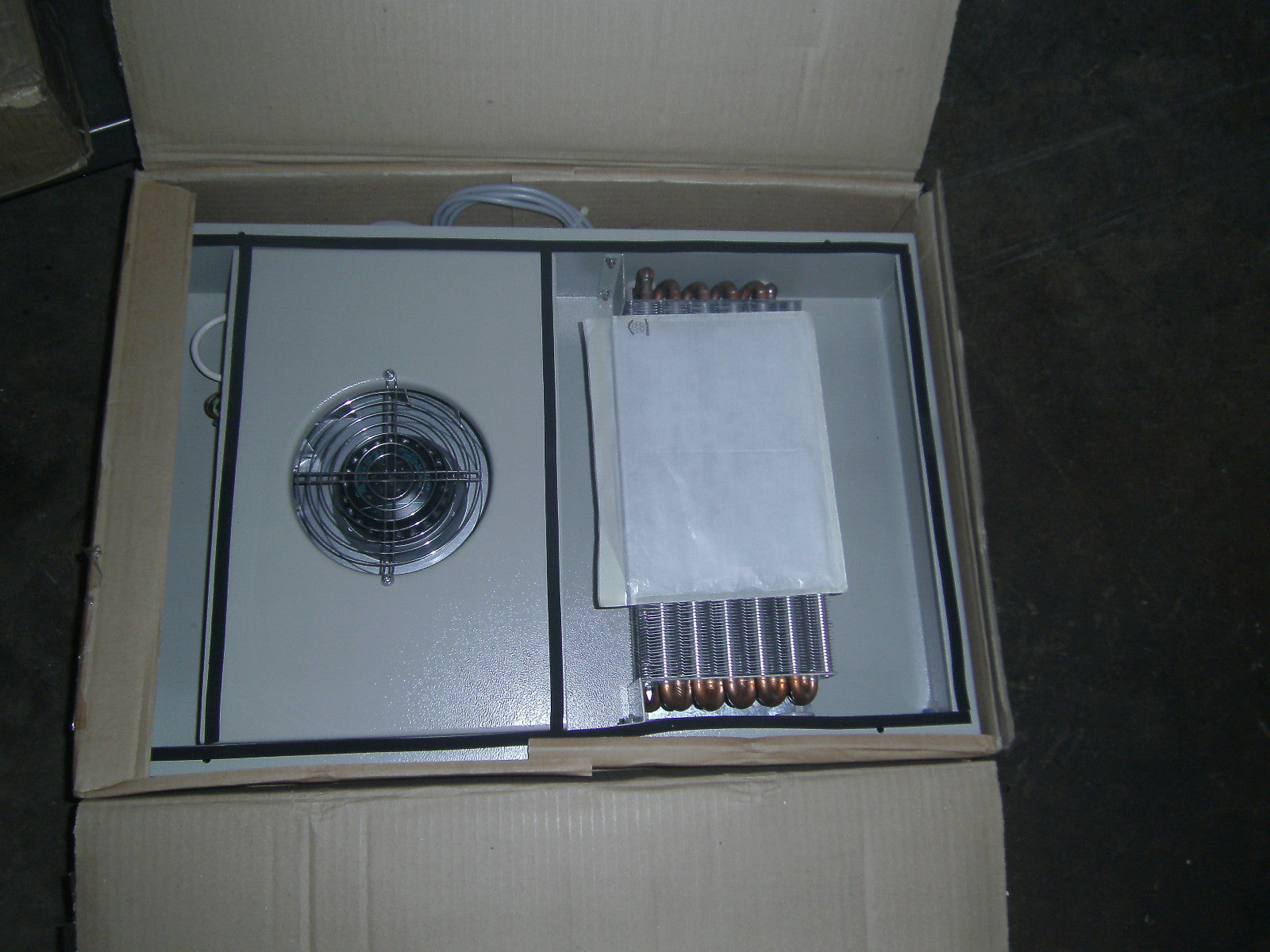Bader Engineering Luft Wasser Kühler 0107199/os AE-Nr-02-LKW 205 Neu