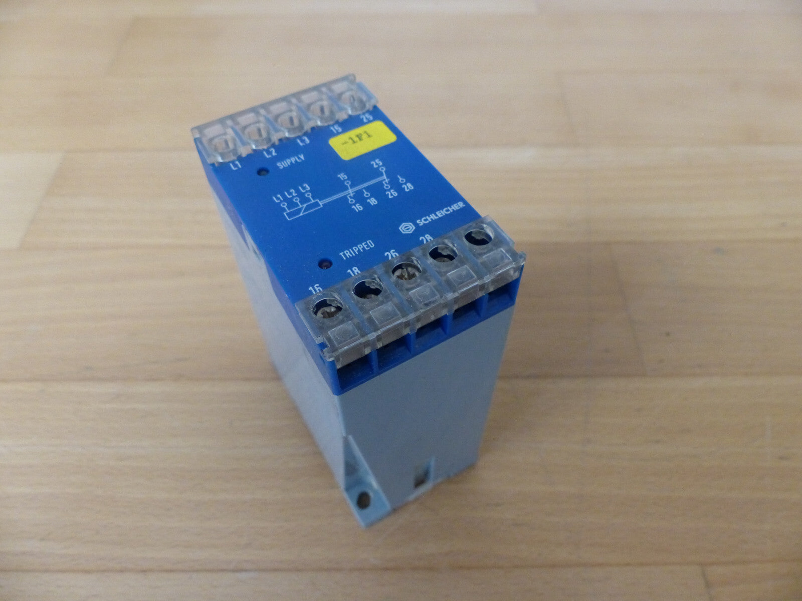 SCHLEICHER SAP1003