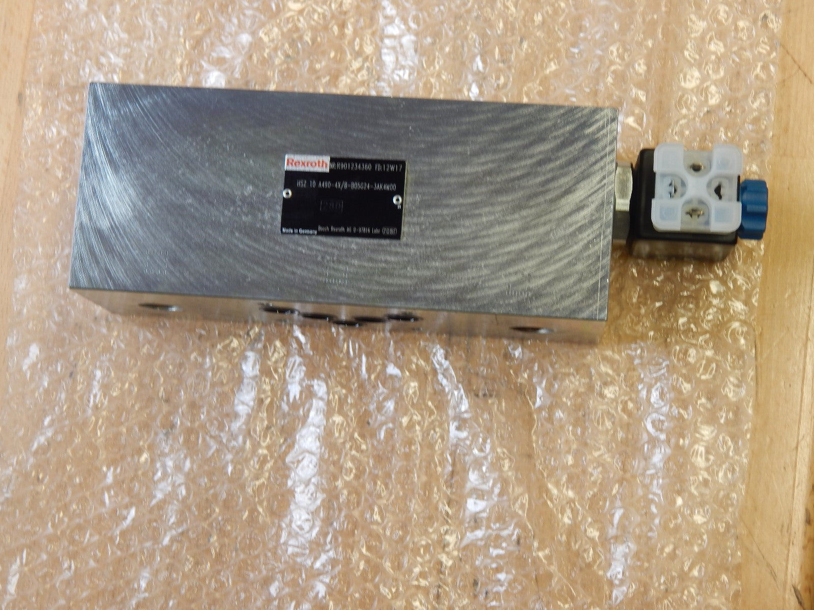 Rexroth HSZ10A490-4X/B-B05G24-3AK4M00 Zwischenplatte R901234360  Unbenutzt