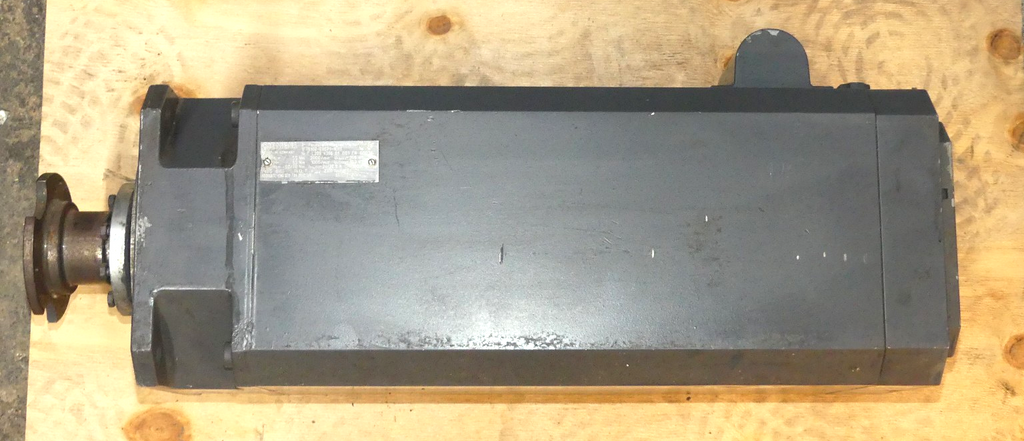 SIEMENS 3~BRUSHLESS-SERVOMOTOR   1FT6108-8AC71-1EH1 Used