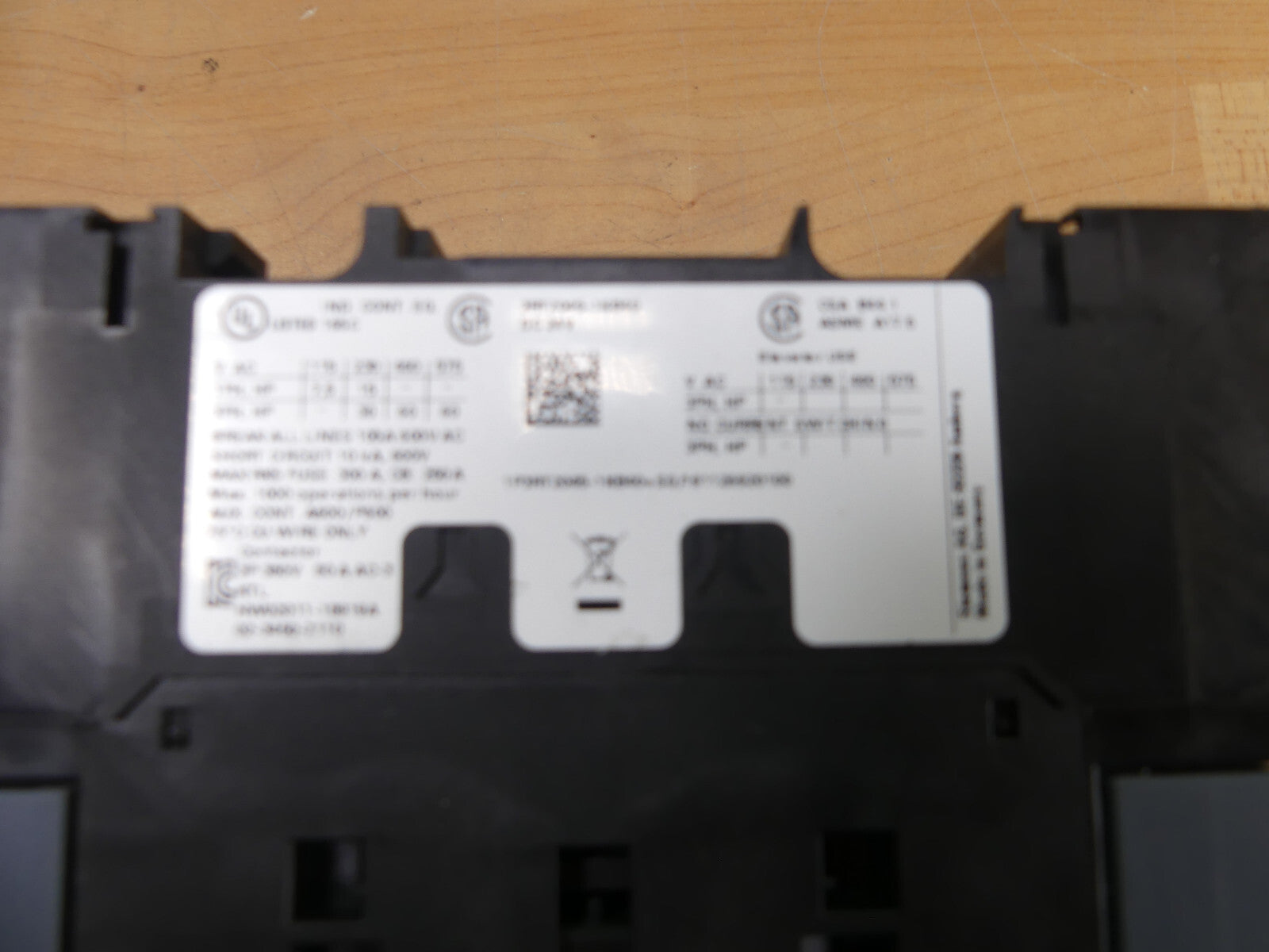 Siemens Sirius 3RT2 045-1HB40 3RT2045-1HB40