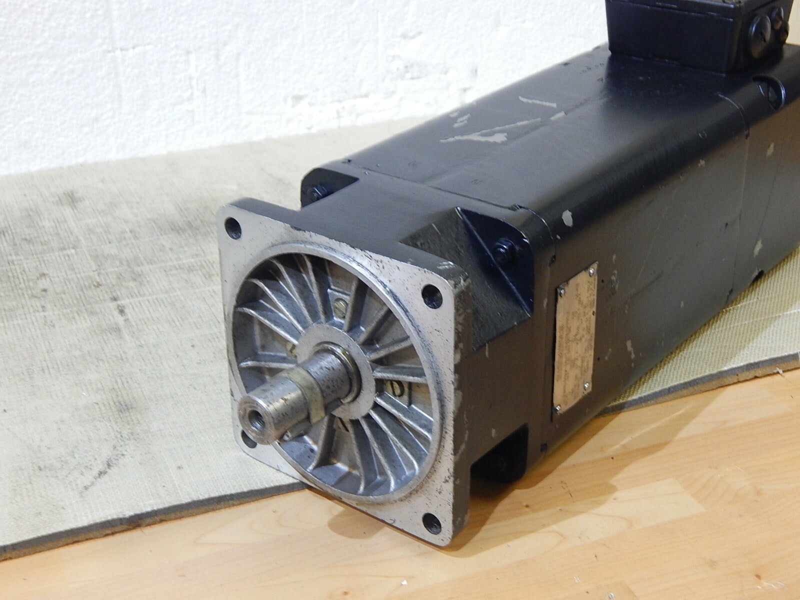  Siemens Permanent-Magnet-Motor 1HU3076-0AF01-Z used s.Bilder