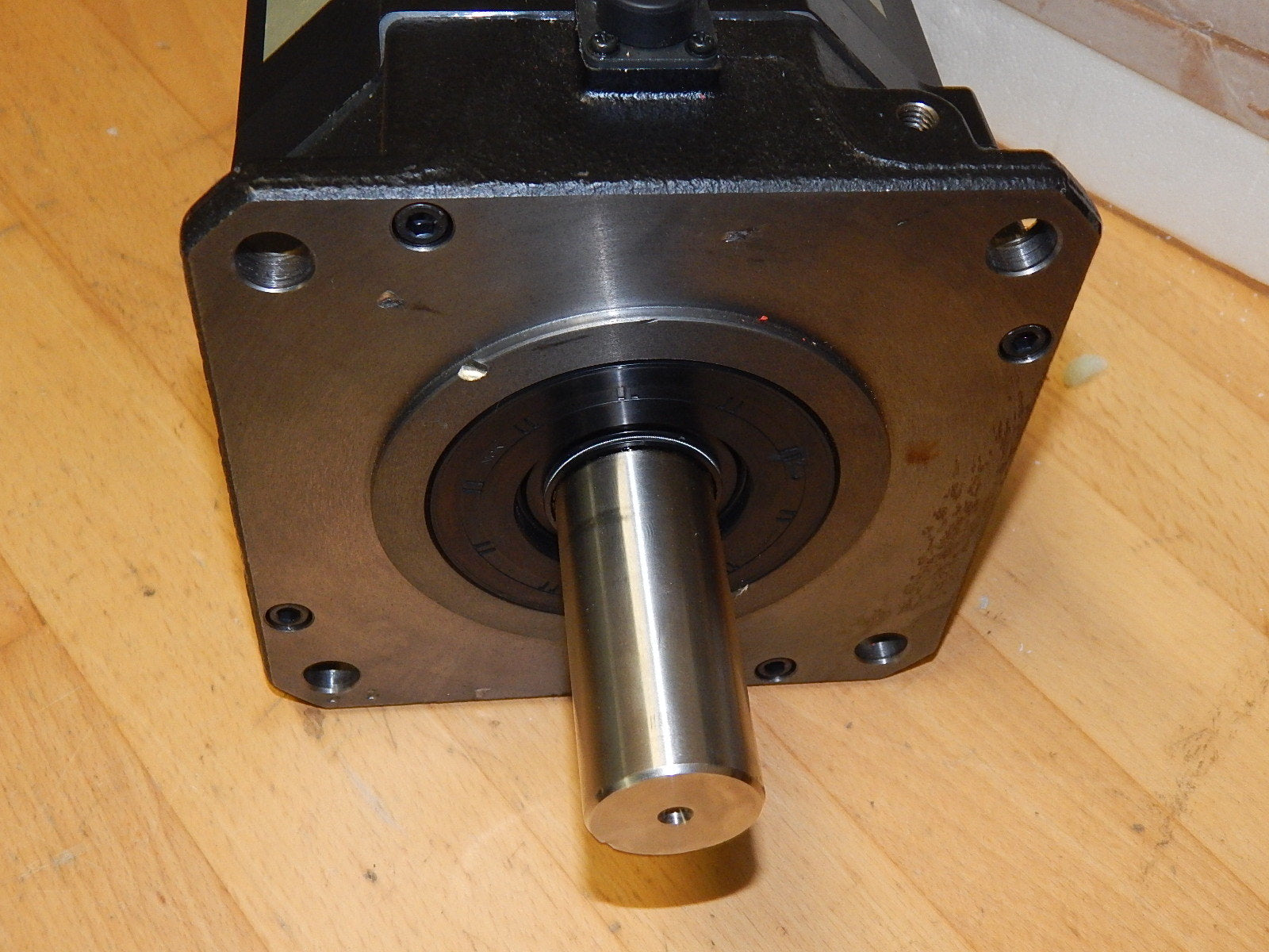 Fanuc  AC Servo Motor A06B-0273-B400