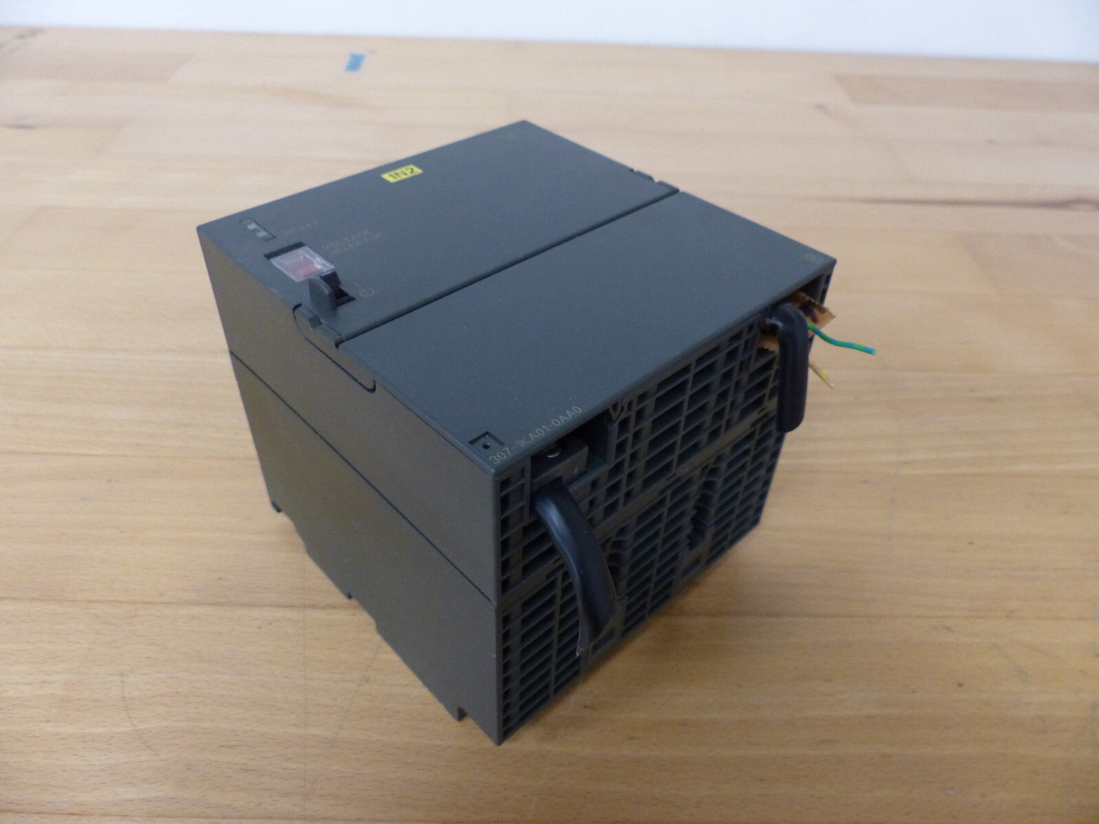 SIEMENS 6ES7 307-1KA01-0AA0