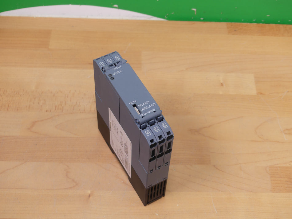 SIEMENS Sirius 3SK1211-2BB40