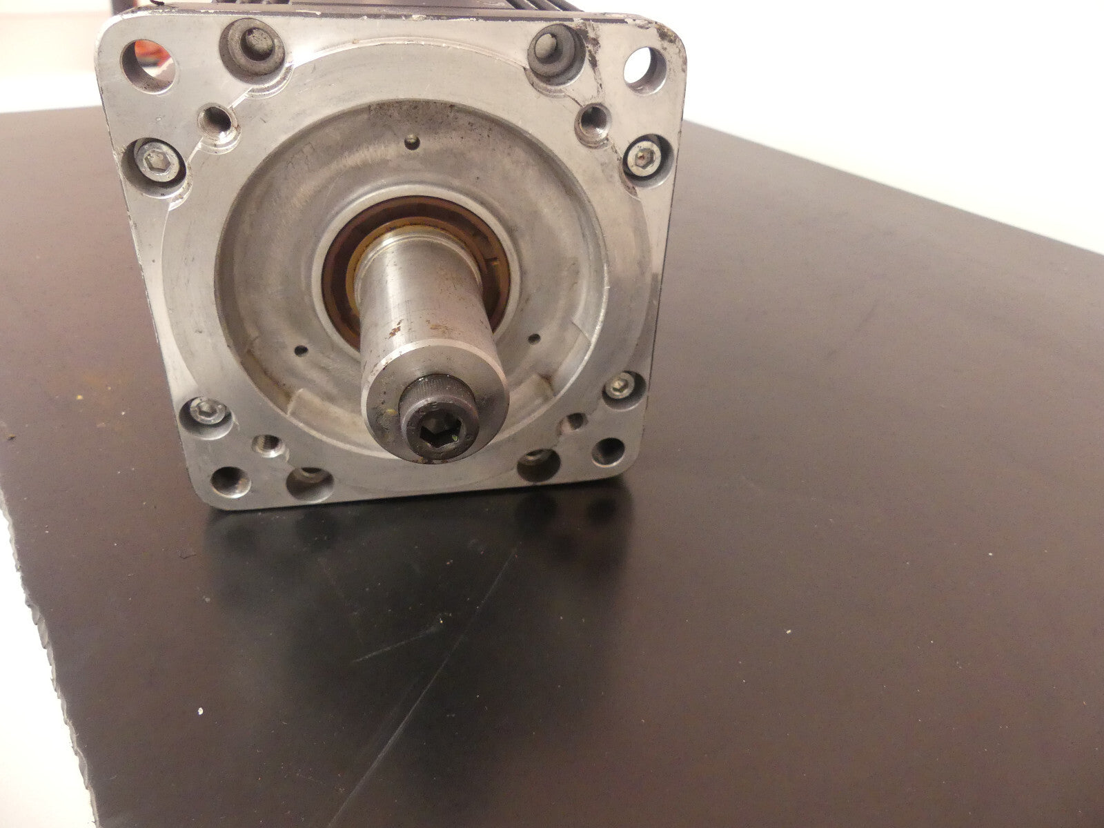 rexroth MSK070C-0450-NN-M2-UG0-RNNN