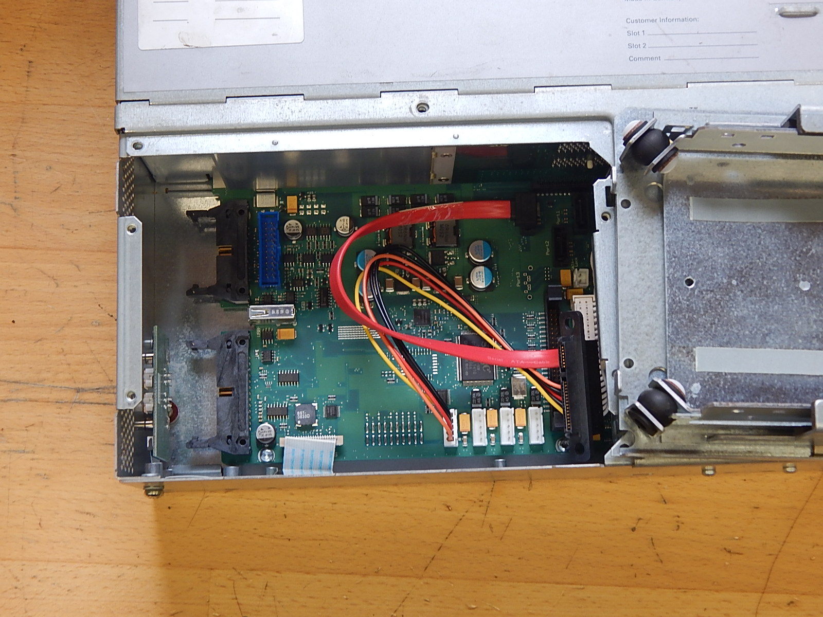 Siemens Simatic Box PC 627B (AC)  6BK1000-6EN00-0AB0 //  Used