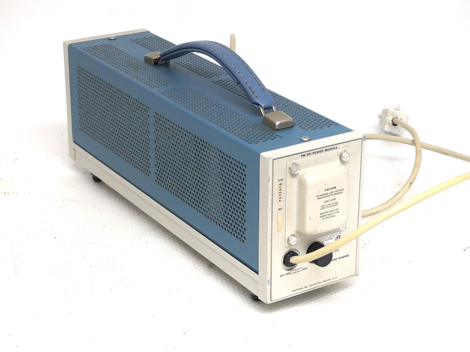 Tektronix PS 503 Triple Netzteil im TM 501 Leistungsmodul