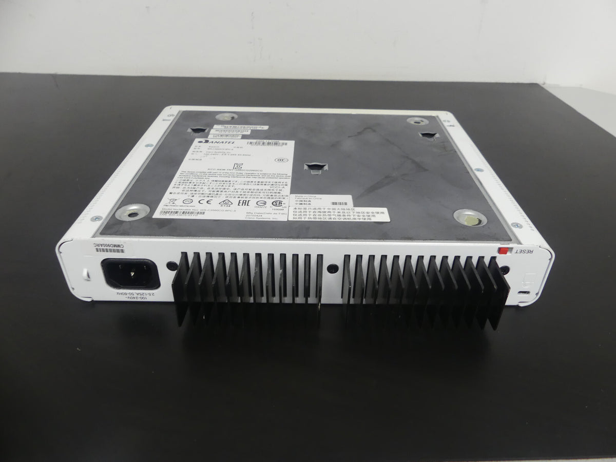 Cisco Catalyst 3560-CG WS-C3560CG-8PC-S V03 8 Ports PoE