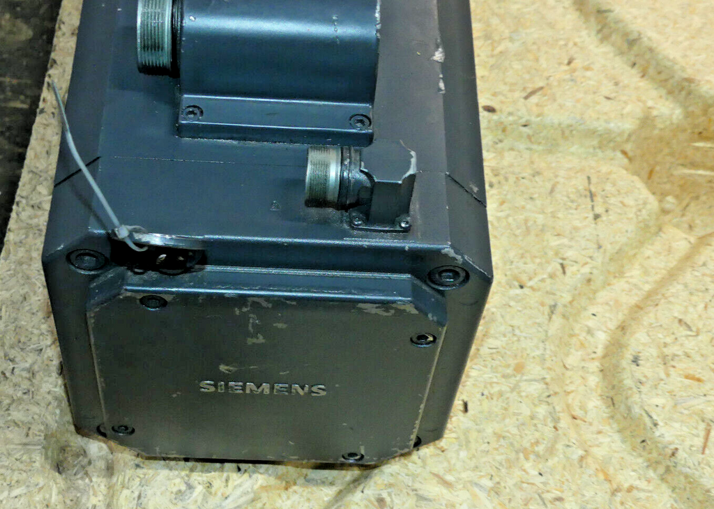 Siemens 1FT6108-8AC71-1AG1 Servomotor