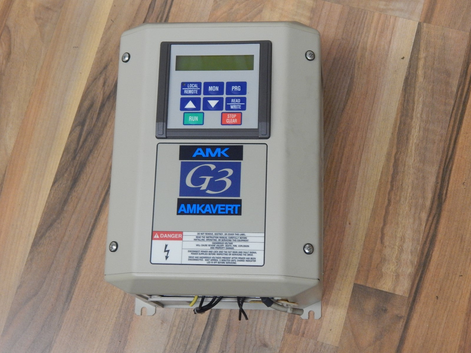  AMK Amkavert  Transistor Inverter VT130G3+4025//VT130G3U4025  2.5KVA