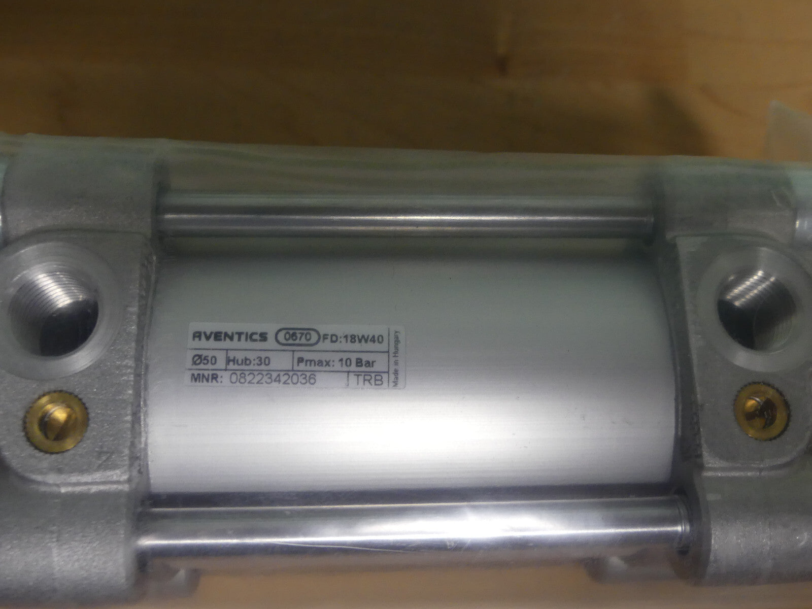 Aventics Pneumatik Zylinder MNR:0822342036 FD:18W40