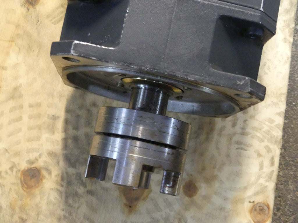 Siemens 1FT6105-1AC71-4EG1 Servomotor Used