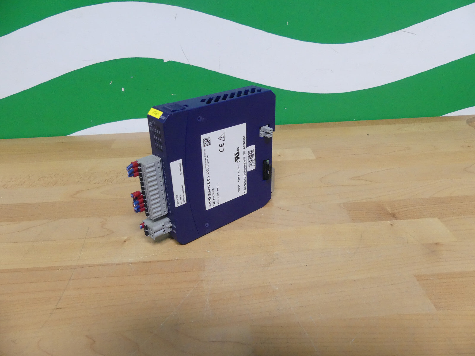 JUMO  705030/36 HW-Version:284.01